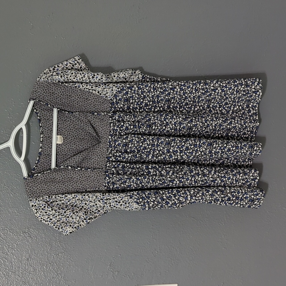 GAP pheasant style top blouse